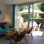 Renove 4 Pers A 500m De La Avec Piscine, Tennis Et Jardinet Privatif - Fr-1-776-58 דירה
