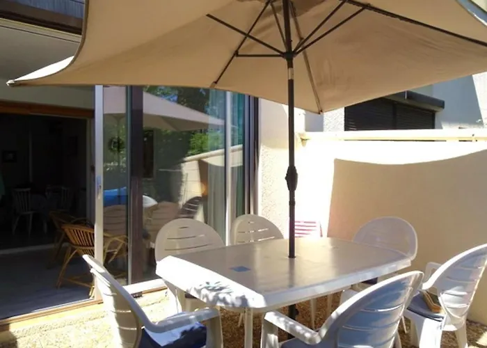 Appartamento Rénové 4 Pers à 500m De La Avec Piscine, Tennis Et Jardinet Privatif - Fr-1-776-58